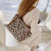 Foreign trade women's bag 2021 new fashion high-capacity leopard hand-held shoulder bag commuting versatile armpit tote bag wholesale 