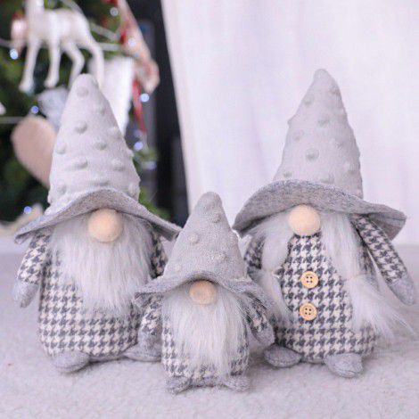 Christmas decoration creativity: dwarf doll with hat, doll decoration, European and American classic lattice faceless doll, Goblin